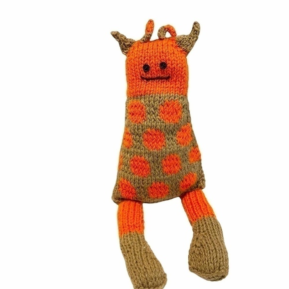 Hand Knitted Artisanal  Monster Stuffy 🧡 - Picture 4 of 6